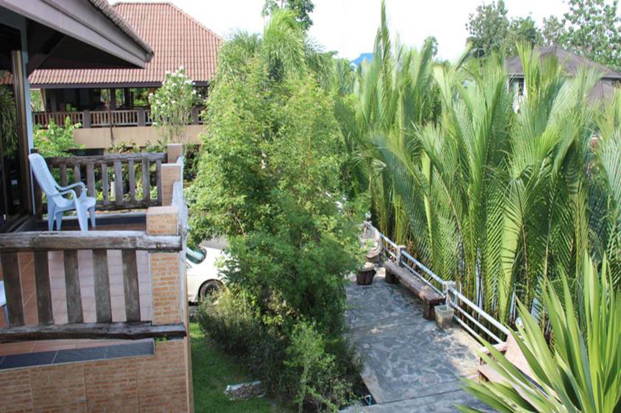 Baanrimnam Resort Trat Extérieur photo