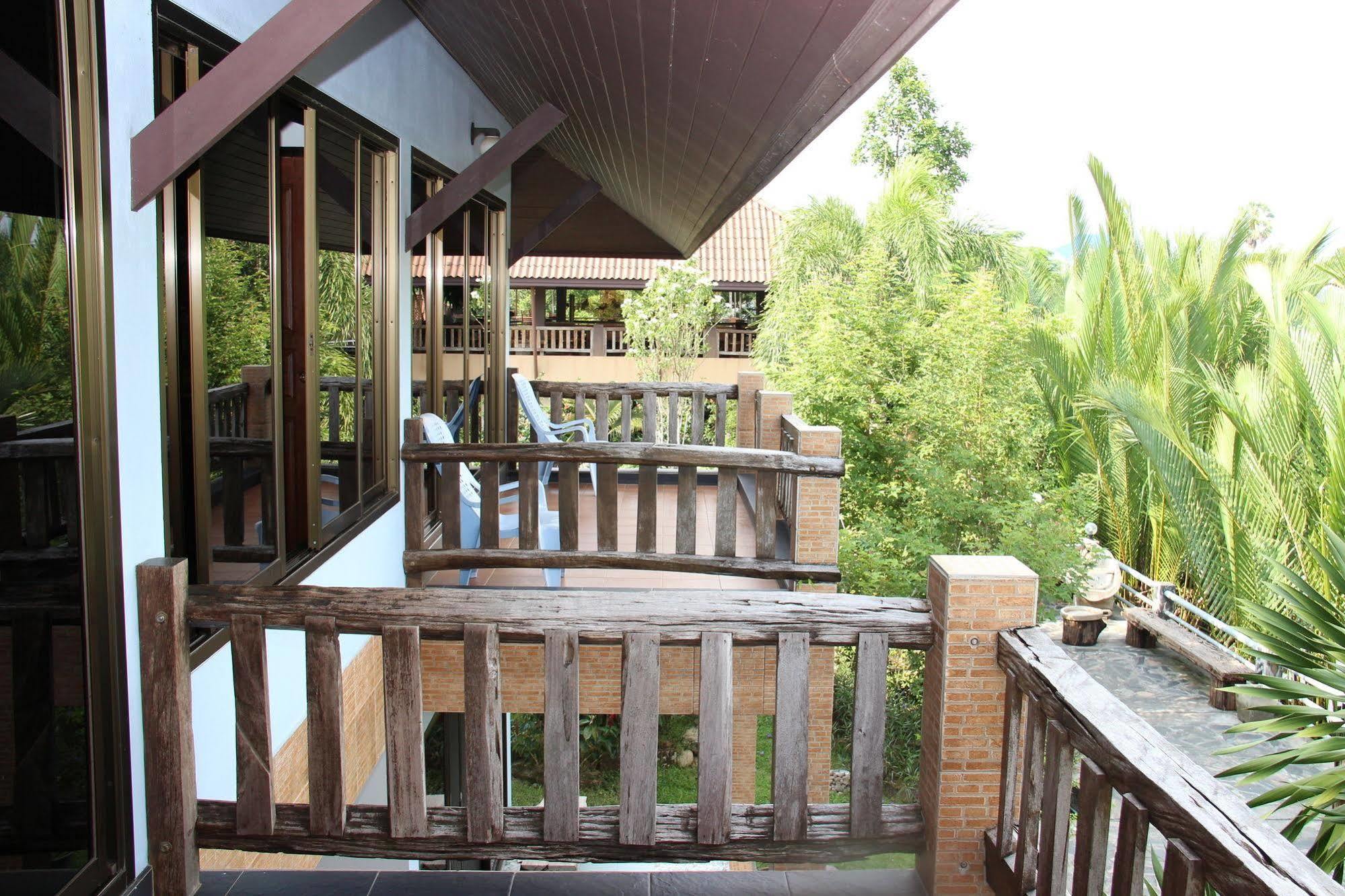 Baanrimnam Resort Trat Extérieur photo