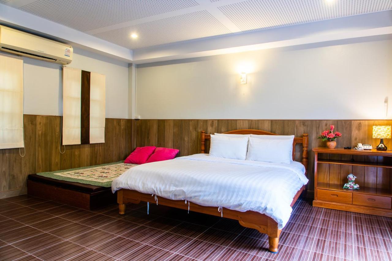 Baanrimnam Resort Trat Extérieur photo